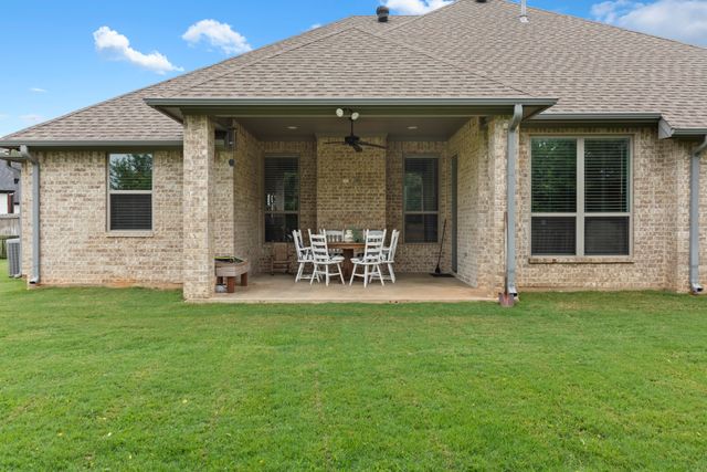21553 Castle Rock Circle, Bullard, TX 75758