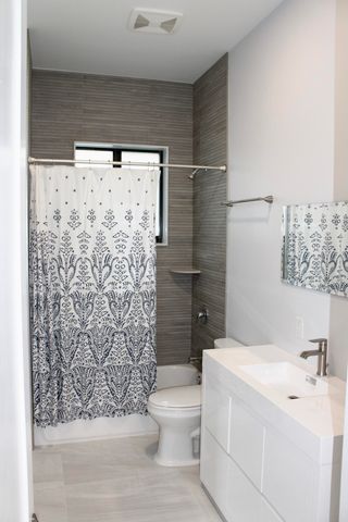 3583 Gibbs Road, Delray Beach, FL 33483