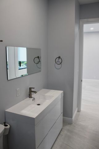 3583 Gibbs Road, Delray Beach, FL 33483