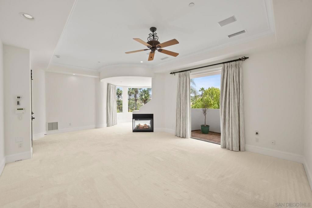 Image 10 of property listing at 6319 Via Naranjal, Rancho Santa Fe, CA 92067