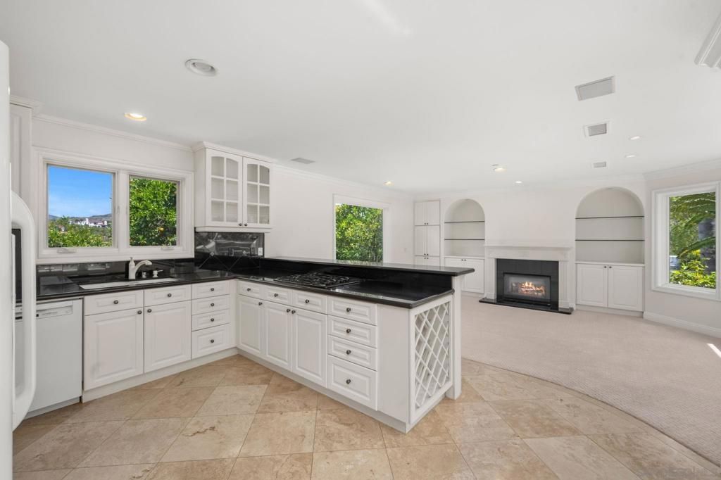 Image 19 of property listing at 6319 Via Naranjal, Rancho Santa Fe, CA 92067