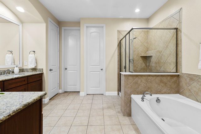 6748 San Roque, Irving, TX 75039