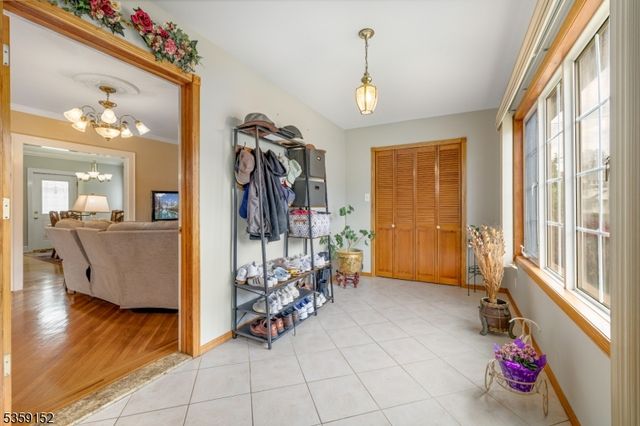 756 Cleveland Ave, Elizabeth City, NJ 07208