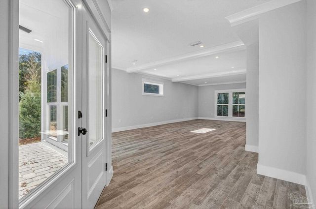 907 Bay Blvd, Pensacola, FL 32503