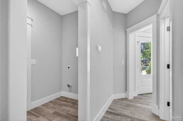 907 Bay Blvd, Pensacola, FL 32503