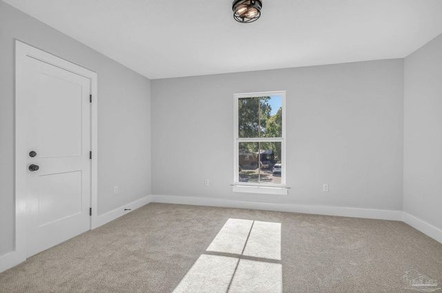 907 Bay Blvd, Pensacola, FL 32503