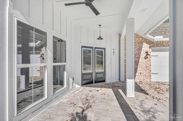 907 Bay Blvd, Pensacola, FL 32503