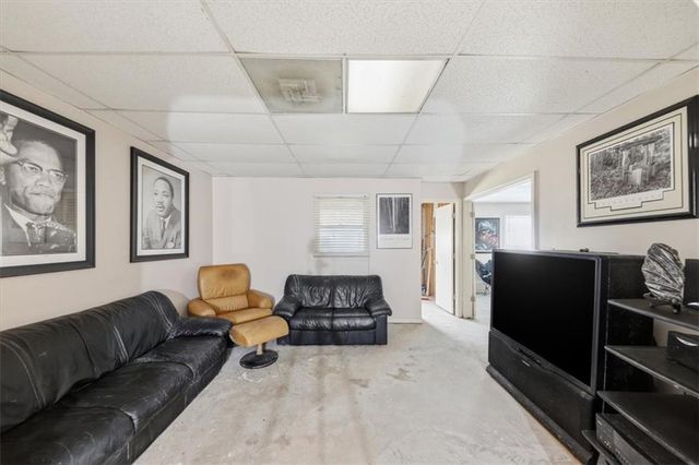 110 Varsailles Place, Ellenwood, GA 30294