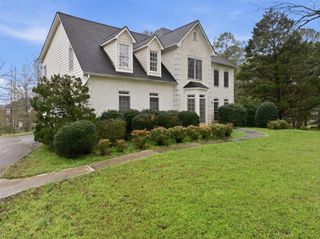 110 Varsailles Place, Ellenwood, GA 30294