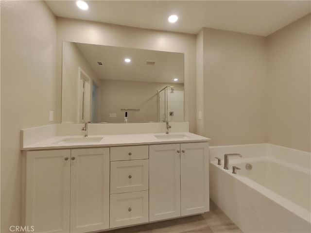 31720 Willowood Way, Menifee, CA 92584