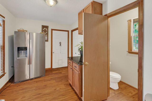 149 Lake Forest Circle, Easley, SC 29642