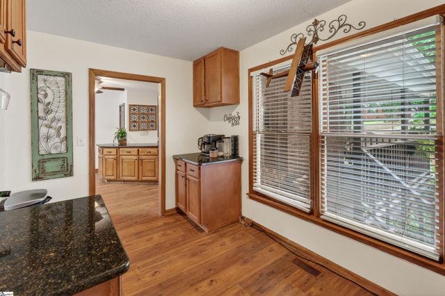 149 Lake Forest Circle, Easley, SC 29642