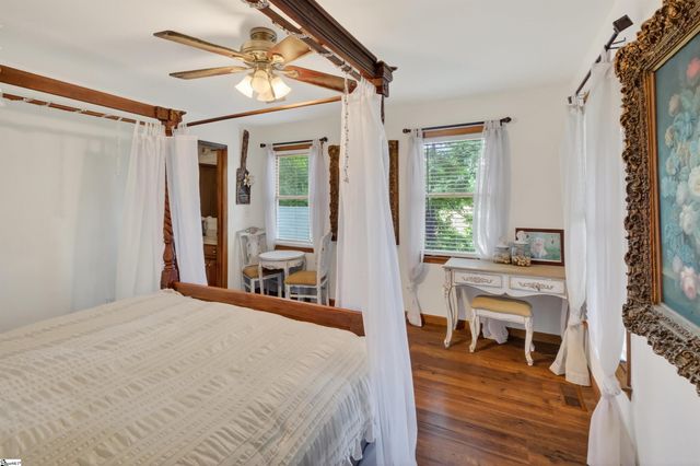 149 Lake Forest Circle, Easley, SC 29642