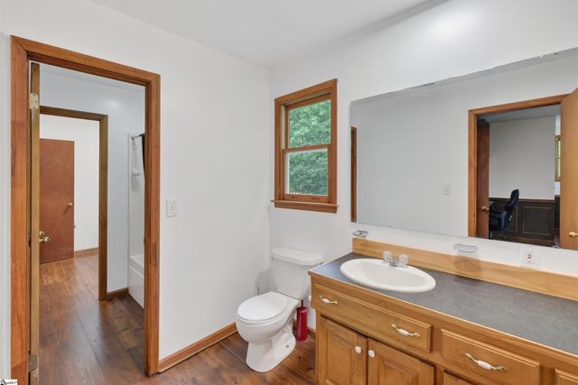 149 Lake Forest Circle, Easley, SC 29642