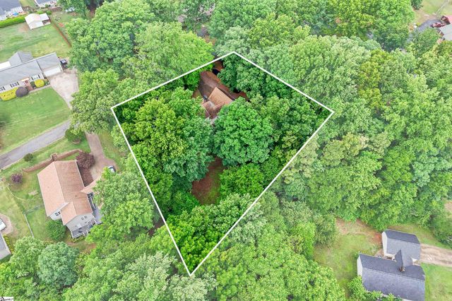 149 Lake Forest Circle, Easley, SC 29642