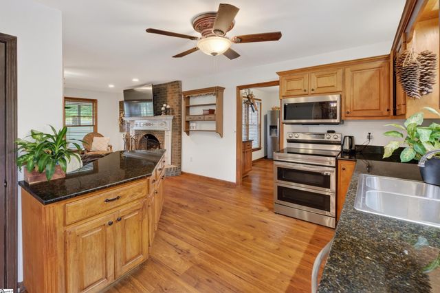149 Lake Forest Circle, Easley, SC 29642