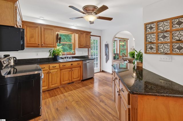 149 Lake Forest Circle, Easley, SC 29642