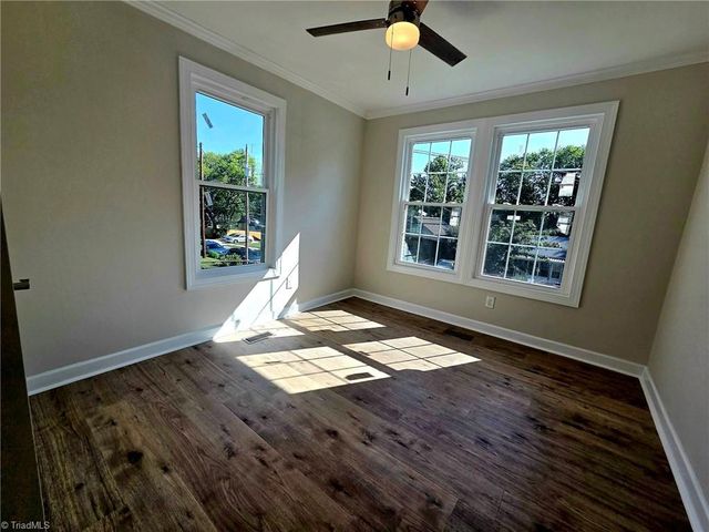 910 Dillard Street, Greensboro, NC 27403
