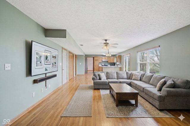 6551 Calla Lily Drive, Indianapolis, IN 46237