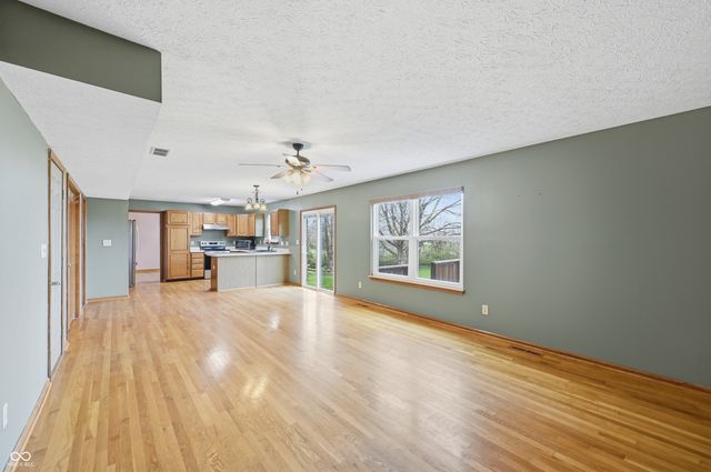 6551 Calla Lily Drive, Indianapolis, IN 46237