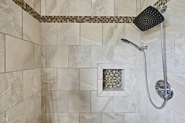 6551 Calla Lily Drive, Indianapolis, IN 46237