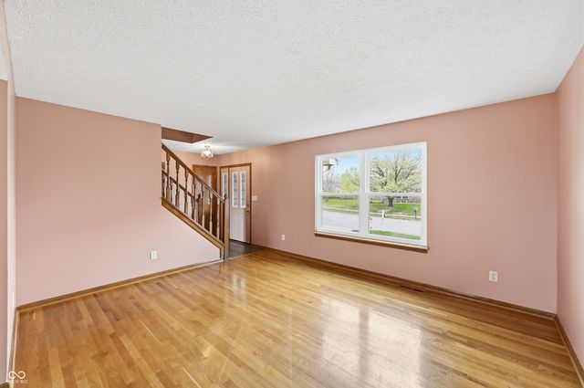 6551 Calla Lily Drive, Indianapolis, IN 46237