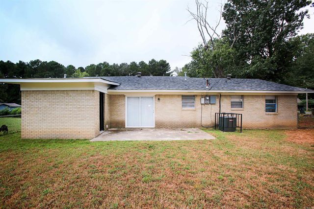 9217 Malabri Drive, Little Rock, AR 72209
