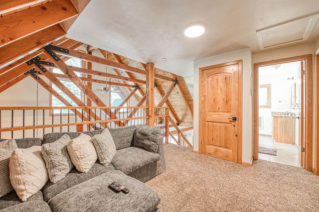 55578 Cordwood Road, Shaver Lake, CA 93664