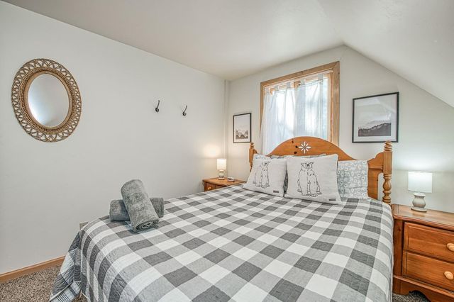 55578 Cordwood Road, Shaver Lake, CA 93664