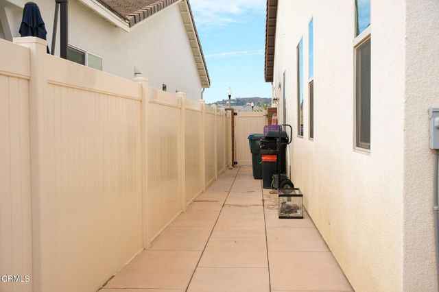 425 Eureka Drive, Santa Paula, CA 93060