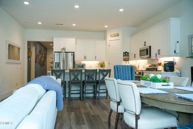 425 Eureka Drive, Santa Paula, CA 93060