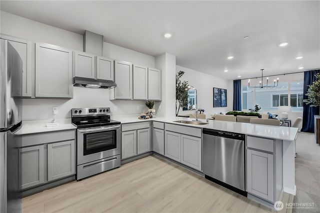 34160 Pinnacle Peak Avenue SE, Black Diamond, WA 98010
