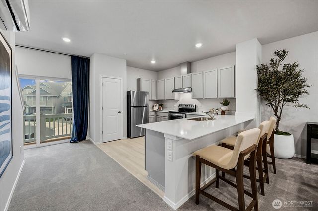 34160 Pinnacle Peak Avenue SE, Black Diamond, WA 98010