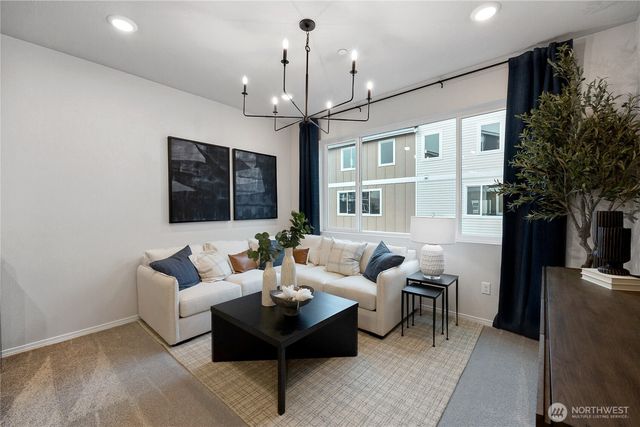 34160 Pinnacle Peak Avenue SE, Black Diamond, WA 98010