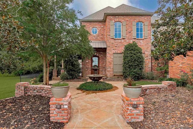 1944 Royal Troon Ct, Zachary, LA 70791