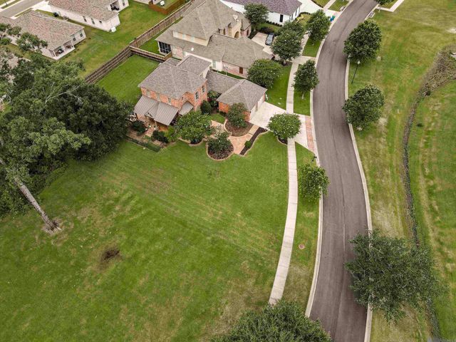1944 Royal Troon Ct, Zachary, LA 70791