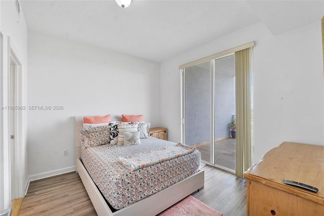 2600 SW 27th Ave PH07, Miami, FL 33133