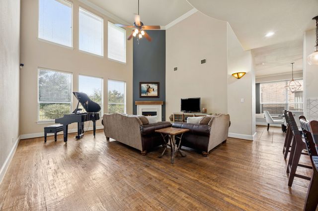 959 Terrace Drive, Lantana, TX 76226
