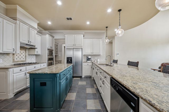 959 Terrace Drive, Lantana, TX 76226