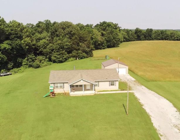 3452 Seventy Six Falls Road Road, Albany, KY 42602