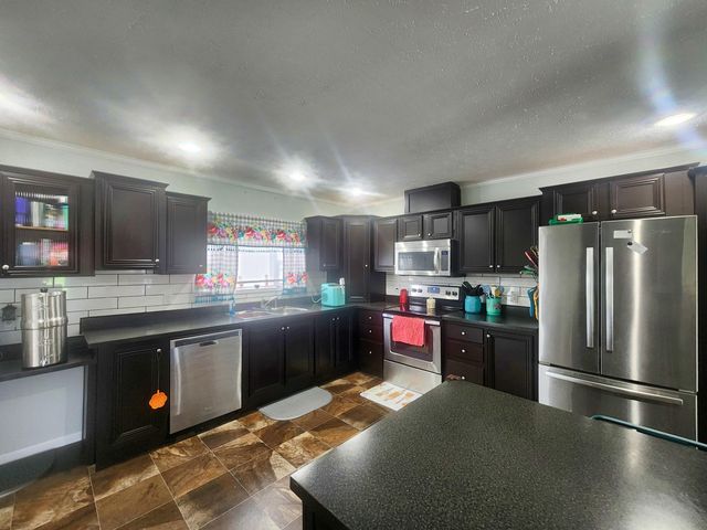 3452 Seventy Six Falls Road Road, Albany, KY 42602