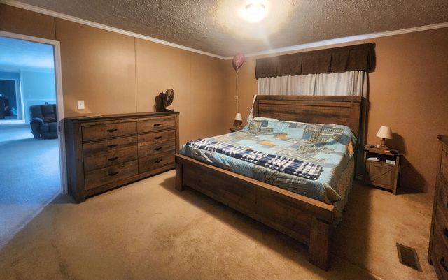 3452 Seventy Six Falls Road Road, Albany, KY 42602