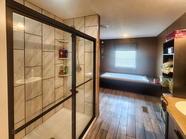 3452 Seventy Six Falls Road Road, Albany, KY 42602