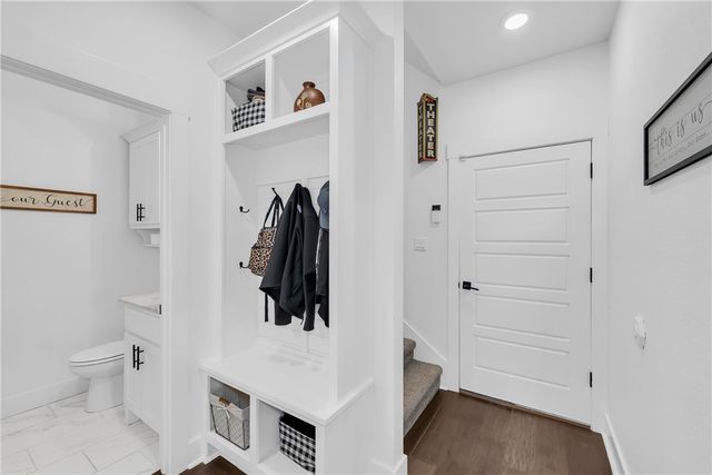 9801 Rebel Road, Gravette, AR 72736