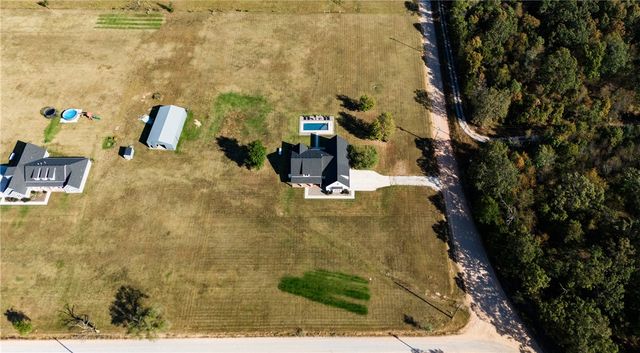 9801 Rebel Road, Gravette, AR 72736