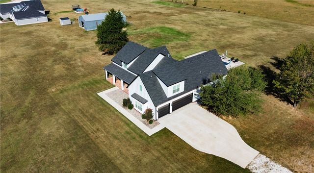 9801 Rebel Road, Gravette, AR 72736