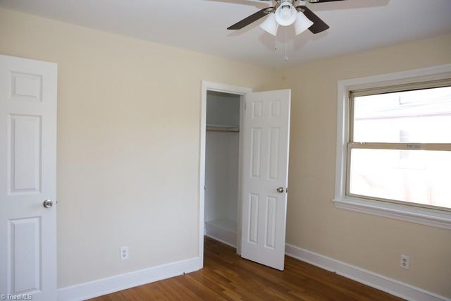 1708 Walker Avenue B, Greensboro, NC 27403