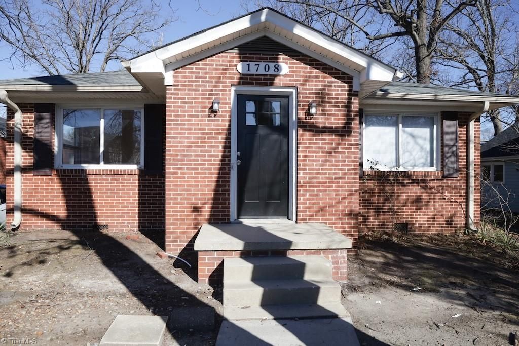 1708 Walker Avenue B, Greensboro, NC 27403