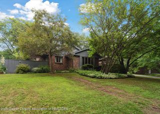 3708 David Lane, Lansing, MI 48911