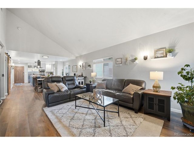 3148 E Long Cir, Centennial, CO 80122